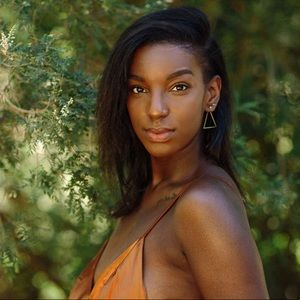 Meet your Posher, Yazmeen